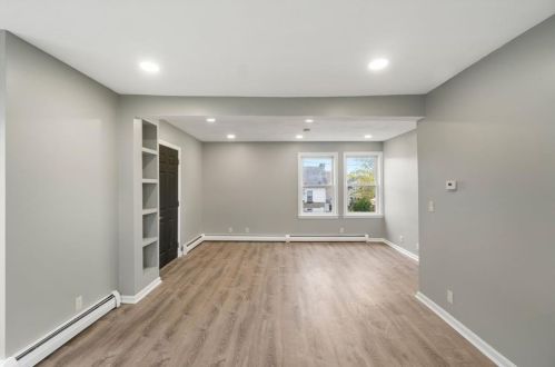 40 Hall St, Providence, RI 02904-2432
