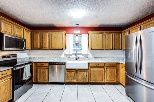 2316 Charleston Dr, Midlothian TX  76063-5177 exterior