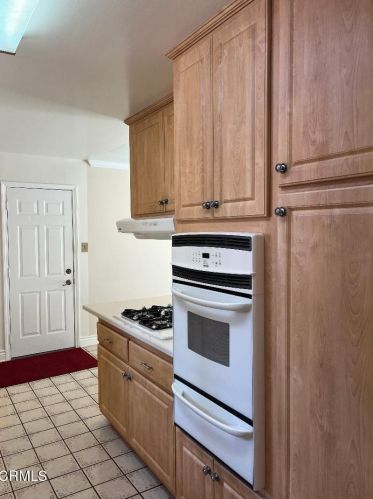 1860 Crater St, Simi Valley, CA 93063-3125