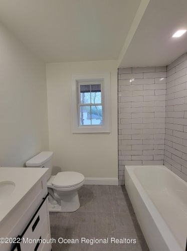 212 Cold Indian Spg Rd, Tinton Falls NJ 07712-3224 exterior