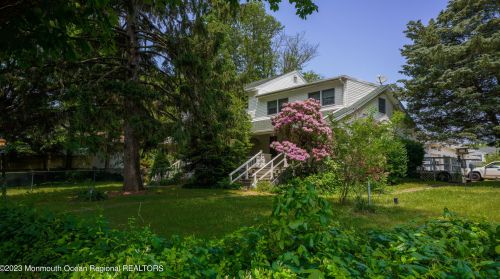 787 Leonardville Rd, Leonardo, NJ 07737-1356