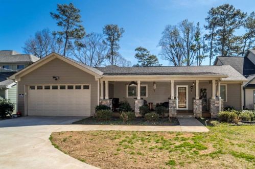 1587 Eastland Rd, Atlanta GA  30316-3410 exterior
