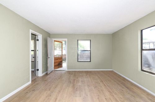 18524 Madrone St, Tuolumne, CA 95379-9689
