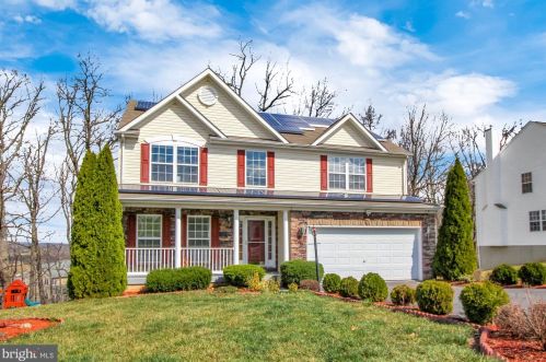 1045 Nugent Way, York, PA 17402-7644