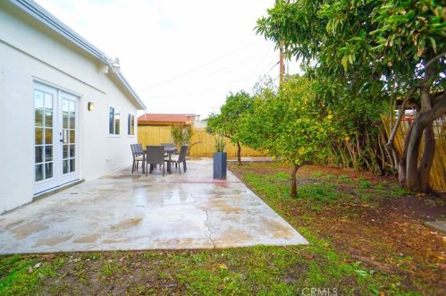 1513 Raymar St, Santa Ana CA  92703-4616 exterior