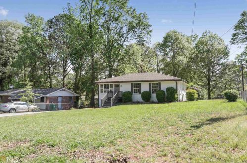 2818 Meadowview Dr, Atlanta GA  30316-4326 exterior