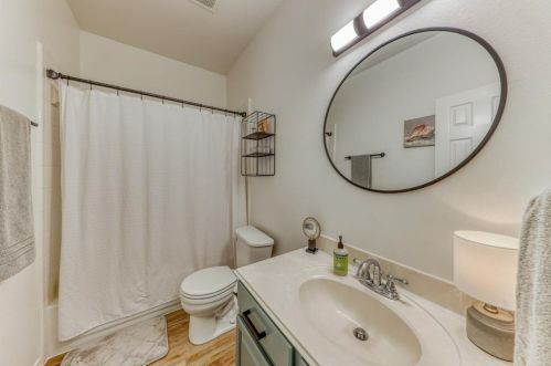 4925 Galley Cir, Fort Worth TX  76135-7016 exterior