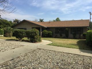 1740 2nd Ave, Upland CA  91784-2011 exterior
