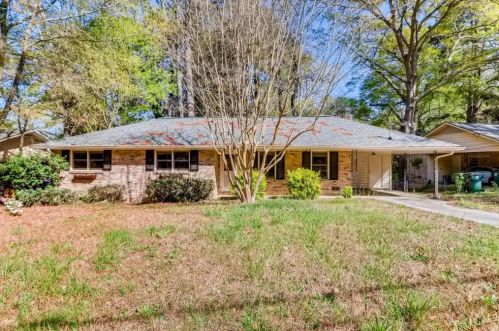 2360 Arrow Cir, Atlanta, GA 30341-5004