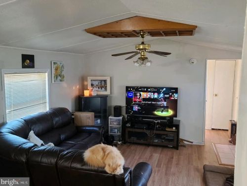 219 Poclain Rd, Aberdeen, MD 21001-4374