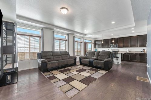 18049 108th Pl, Denver CO  80022 exterior