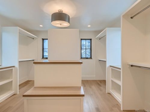 2479 Milwaukee St, Denver CO  80210-5513 exterior