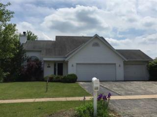 8083 Slater Dr, Rockford, IL 61108-4574