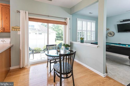 124 Copperfield Dr, Trenton NJ  08648-2583 exterior