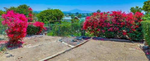 2109 Bonita St, Lemon Grove, CA 91945-3604