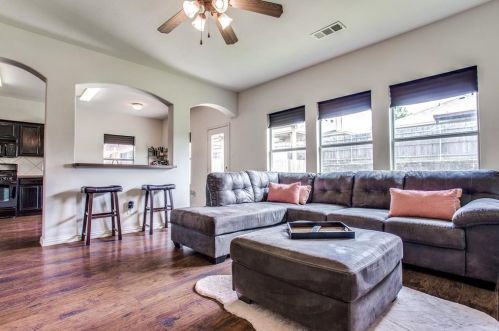 9885 Willowick Ave, Fort Worth TX  76108-4810 exterior