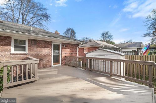 9522 Crosby Rd, Silver Spring MD 20910-1539 exterior