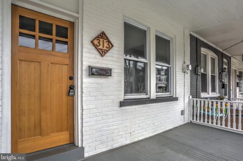 313 Ross St, Lancaster PA  17602-1941 exterior