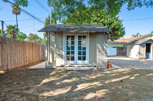 2620 Flower St, Santa Ana CA 92706-1930 exterior