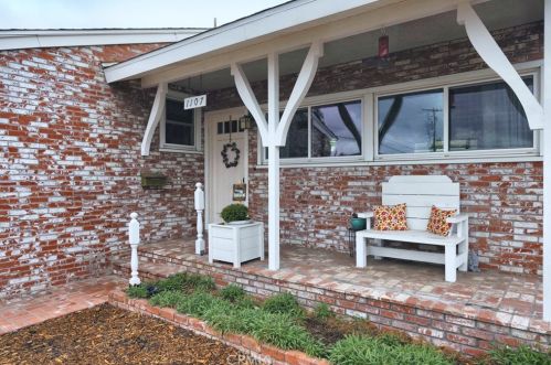 1107 Kingside Dr, Covina, CA 91722-3118