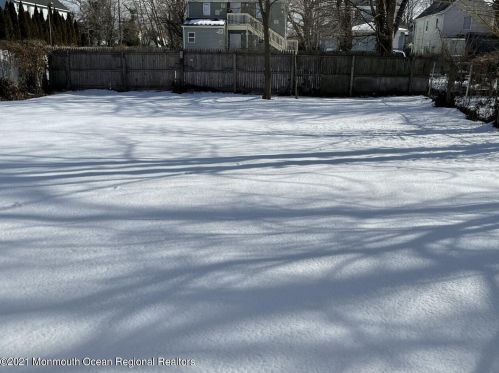 132 Dewitt Ave, Tinton Falls NJ 07712-6721 exterior