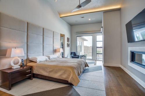 6821 Saucon Vly Dr, Fort Worth TX  76132-7125 exterior