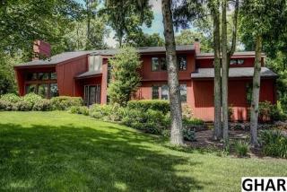 4076 Rosewall Ct, Harrisburg, PA 17112-1073