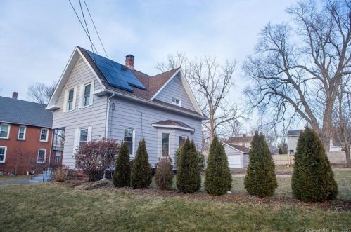 11 Evergreen Ave, Middletown, CT 06457-4604