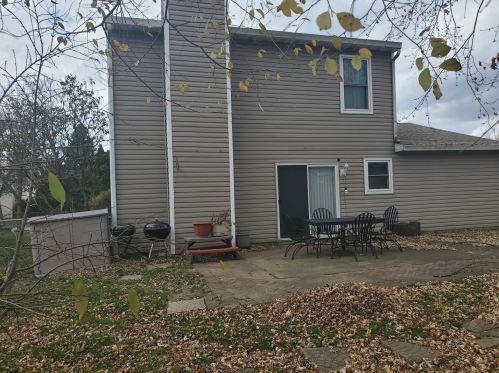 312 Lacrosse Dr, Lemont IL  60440-1829 exterior