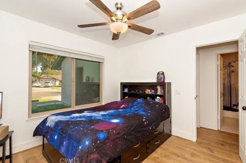 4560 Circle Lazy J Rd, Riverside CA  92501-2043 exterior