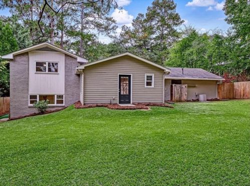 1237 Jody Ln, Atlanta GA  30329-3519 exterior