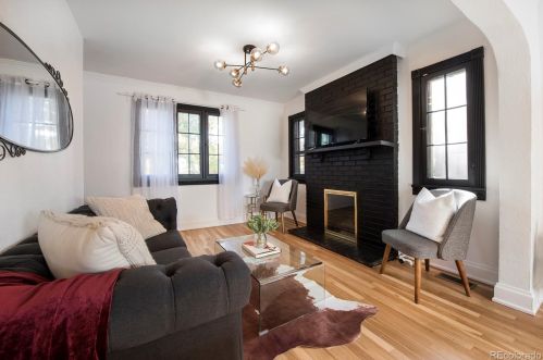 2079 Krameria St, Denver CO  80207-3928 exterior