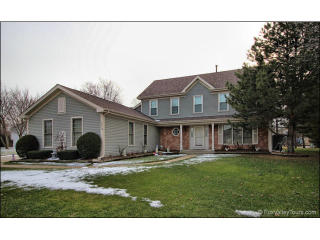 1270 Cobblers Xing, Hoffman Estates, IL 60120-5009