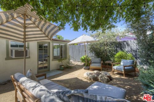 3755 1 Ave, Glendale CA  91214-2431 exterior