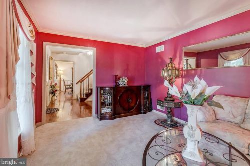 2616 Standardbred Dr, Lancaster PA  17603-4161 exterior