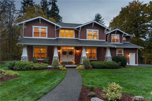 24215 59th Ln, Redmond, WA 98053-2554