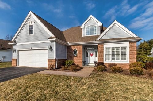 44 Worthington Dr, Farmington, CT 06032-1493