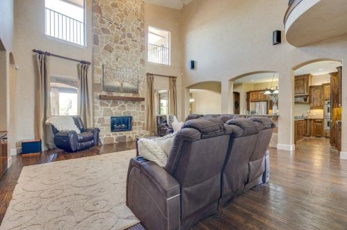 749 Mnr Dr, Argyle TX 76226-5923 exterior