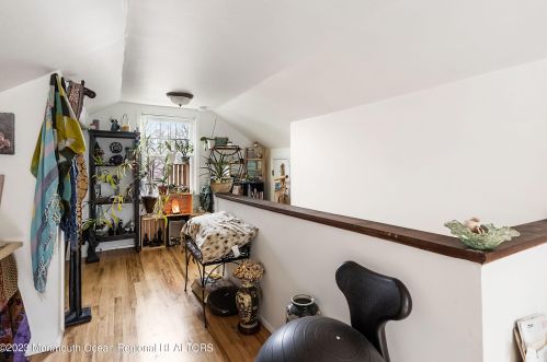 605 Front St, Tinton Falls NJ  07701-5515 exterior