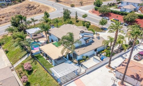 14082 Crystal View Ter, Riverside CA  92508-8705 exterior