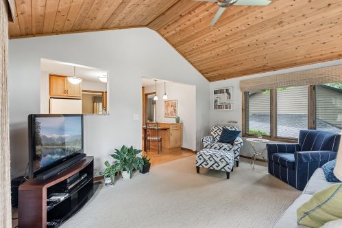 3393 Chandler Rd, Saint Paul MN  55126-3913 exterior