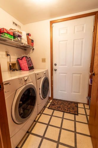 7305 Morton St, Gary IN 46410-4292 exterior