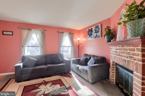 10 Townsend Ct, Lancaster PA  17603-6799 exterior