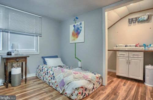 215 Cavalry Rd, Carlisle PA  17013-1606 exterior