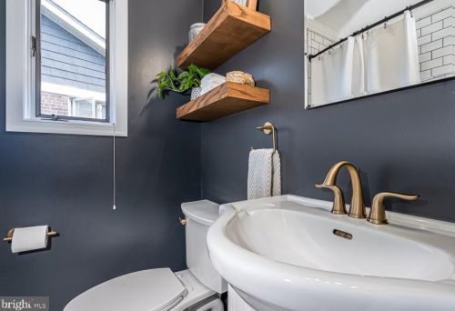 230 Bradley Ave, Haddonfield NJ 08033-2903 exterior