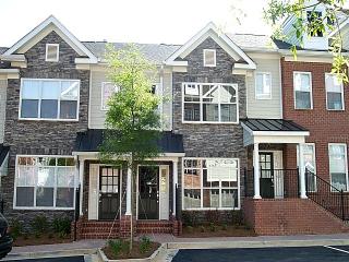 1111 Glenridge Pl, Atlanta GA  30342-1781 exterior