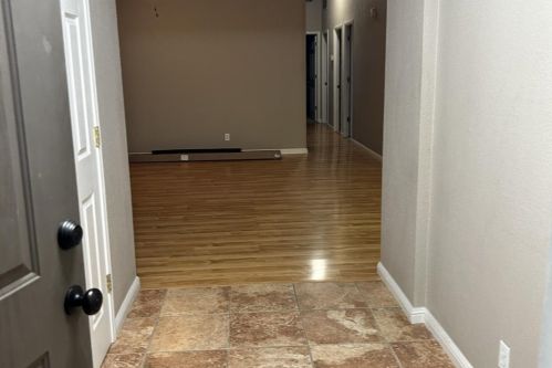 212 Glendale Rd, Cape Horn, CA 95713-9031