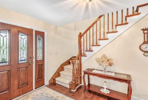 14213 Oakview Ct, Bull Valley, IL 60098-8920