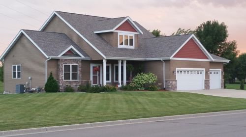 2225 Coventry Ln, Mankato, MN 56003-1257