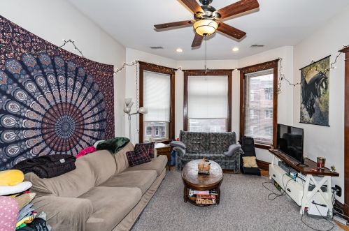2723 Kimball Ave, Chicago, IL 60647-9616